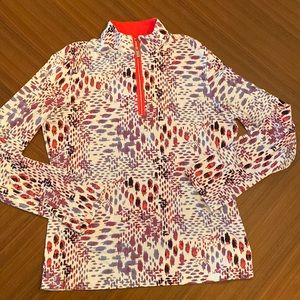 Tail white label quarter zip size small